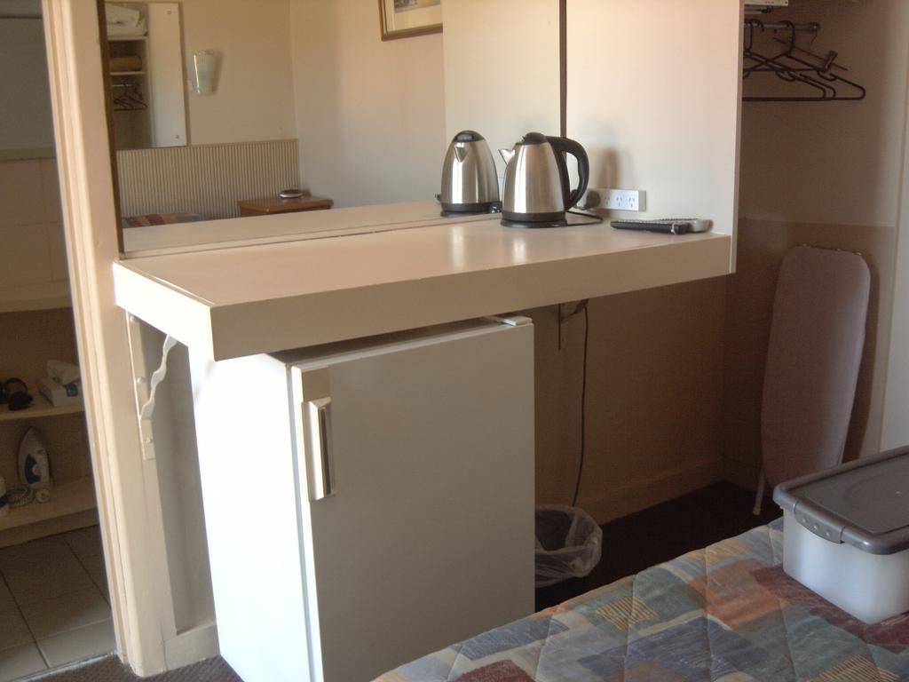 Travellers Rest Motel Bairnsdale Extérieur photo