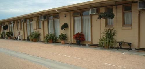 Travellers Rest Motel Bairnsdale Extérieur photo