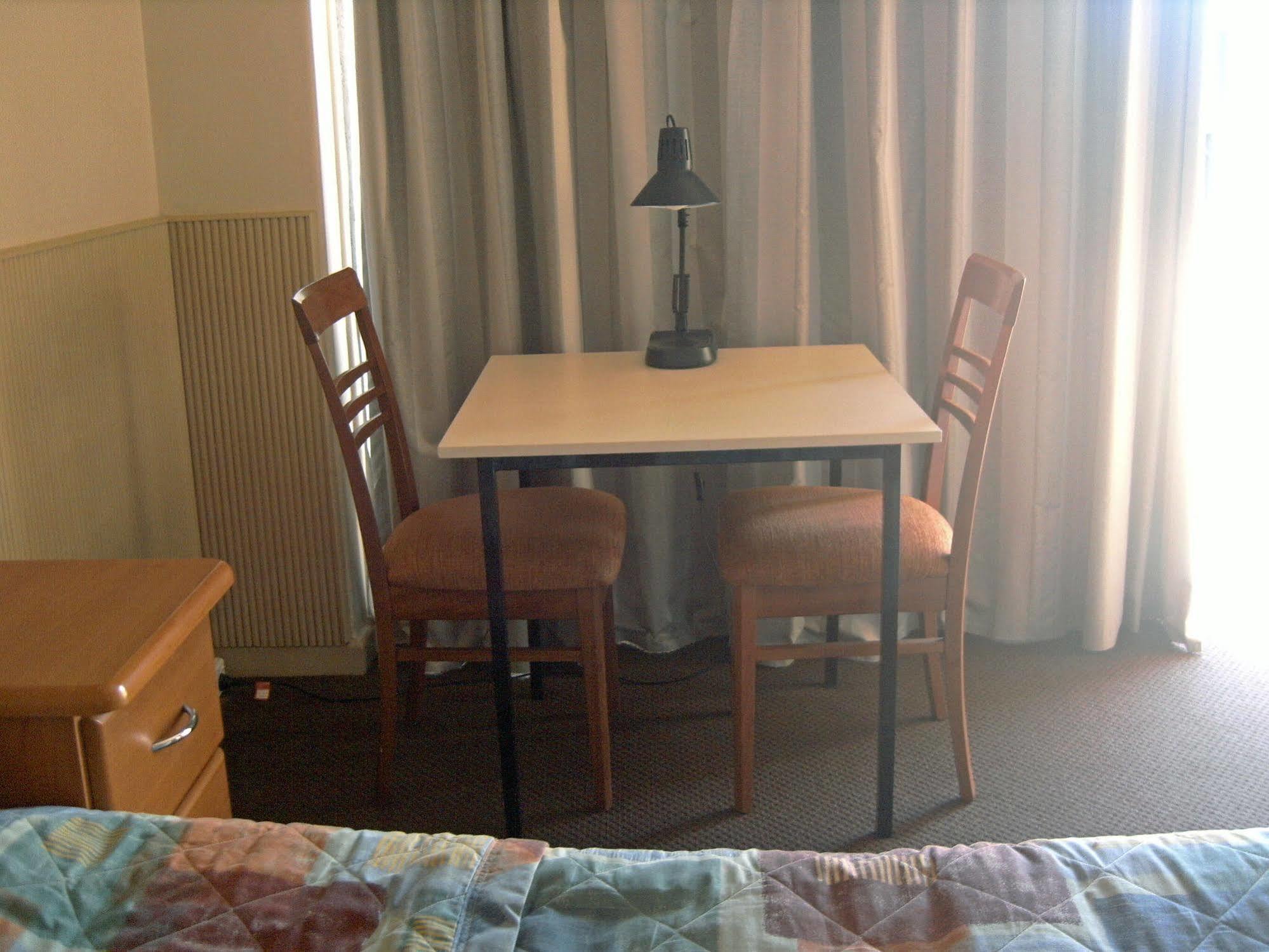 Travellers Rest Motel Bairnsdale Extérieur photo